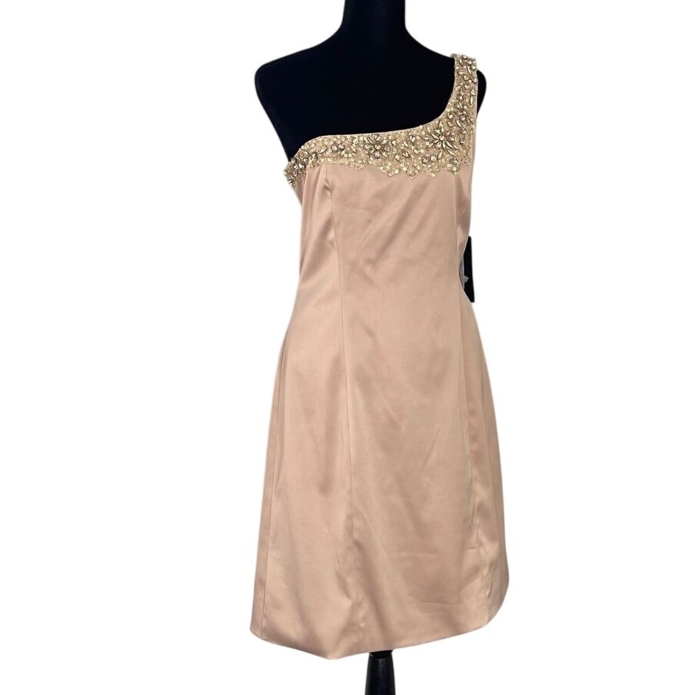 JS Boutique Dress‎ Lord & Taylor. Beaded one shoulder formal Dress. Gold